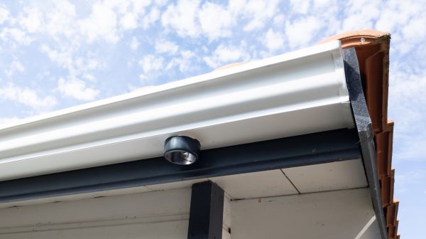 Seamless Gutters Installation in Powell